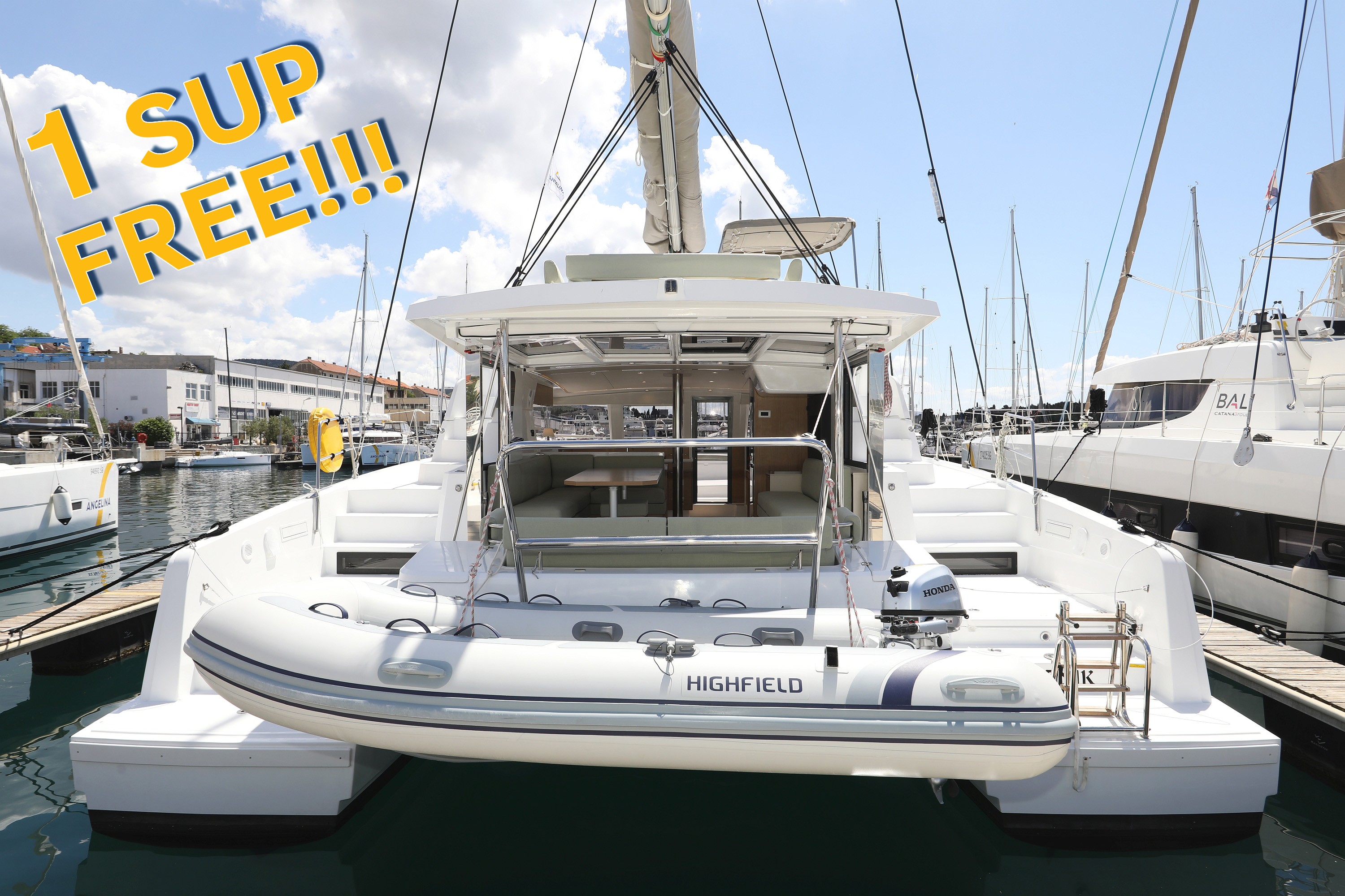 Bali 4.2, Kamla | Yacht Charter Croatia