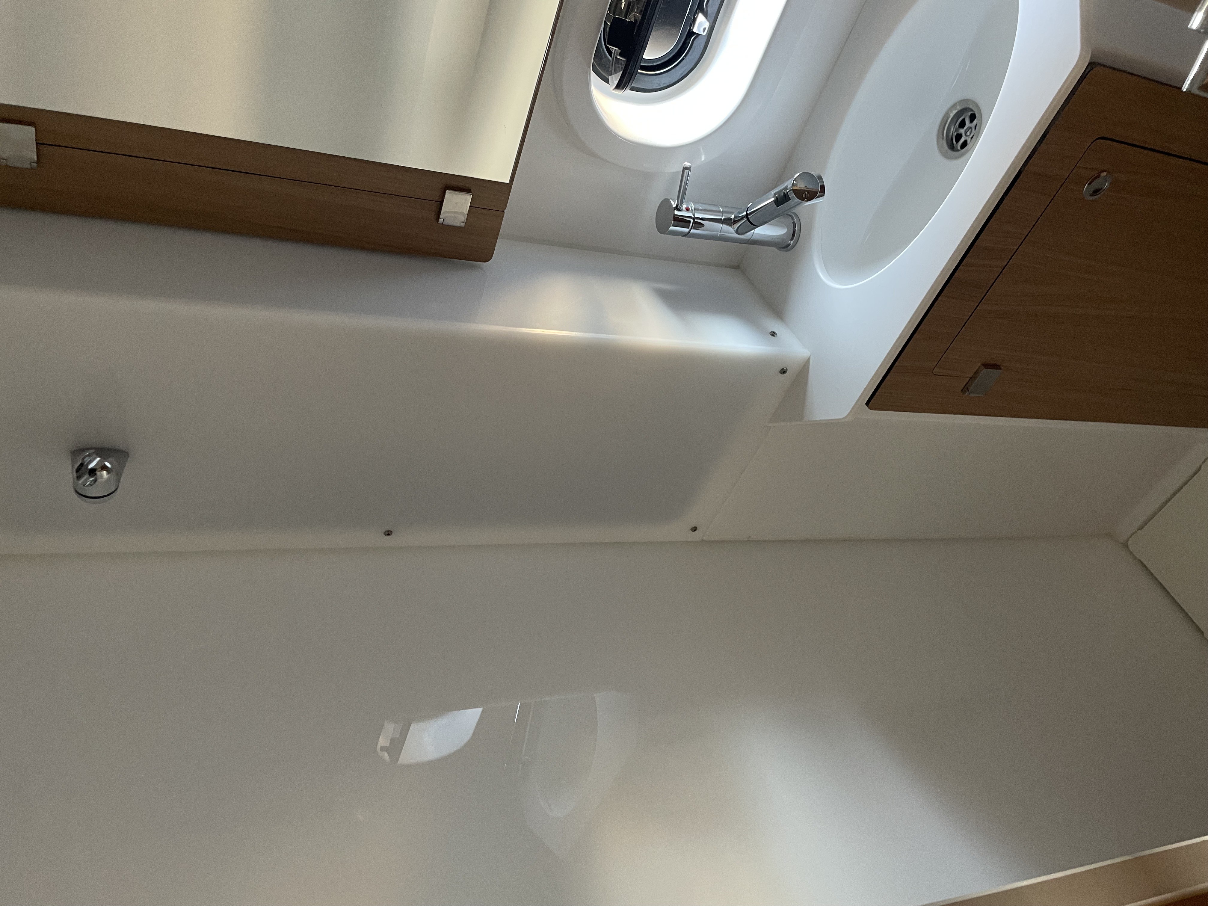 Bali 4.2, Jackpot | Yacht Charter Croatia