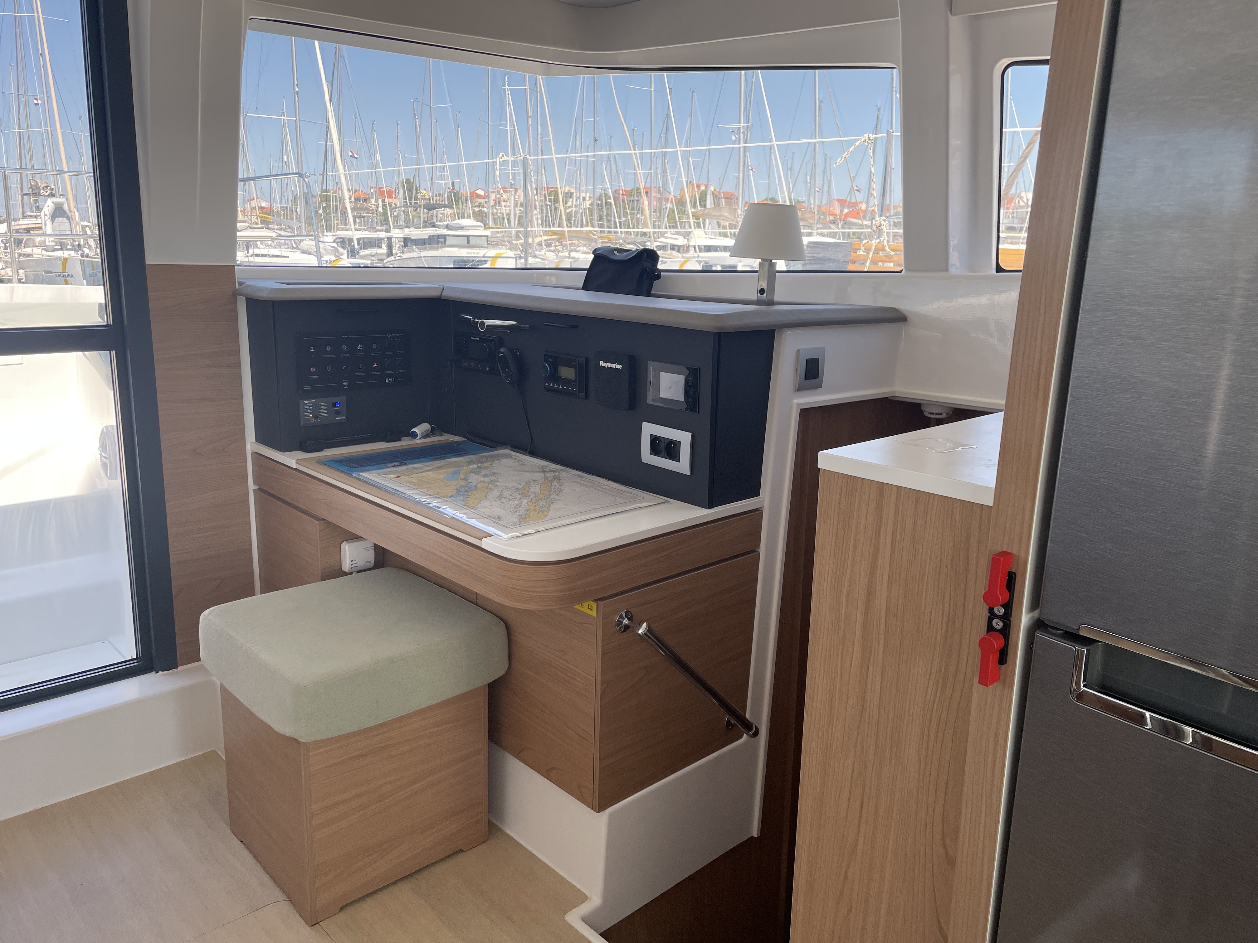 Bali 4.2, Jackpot | Yacht Charter Croatia