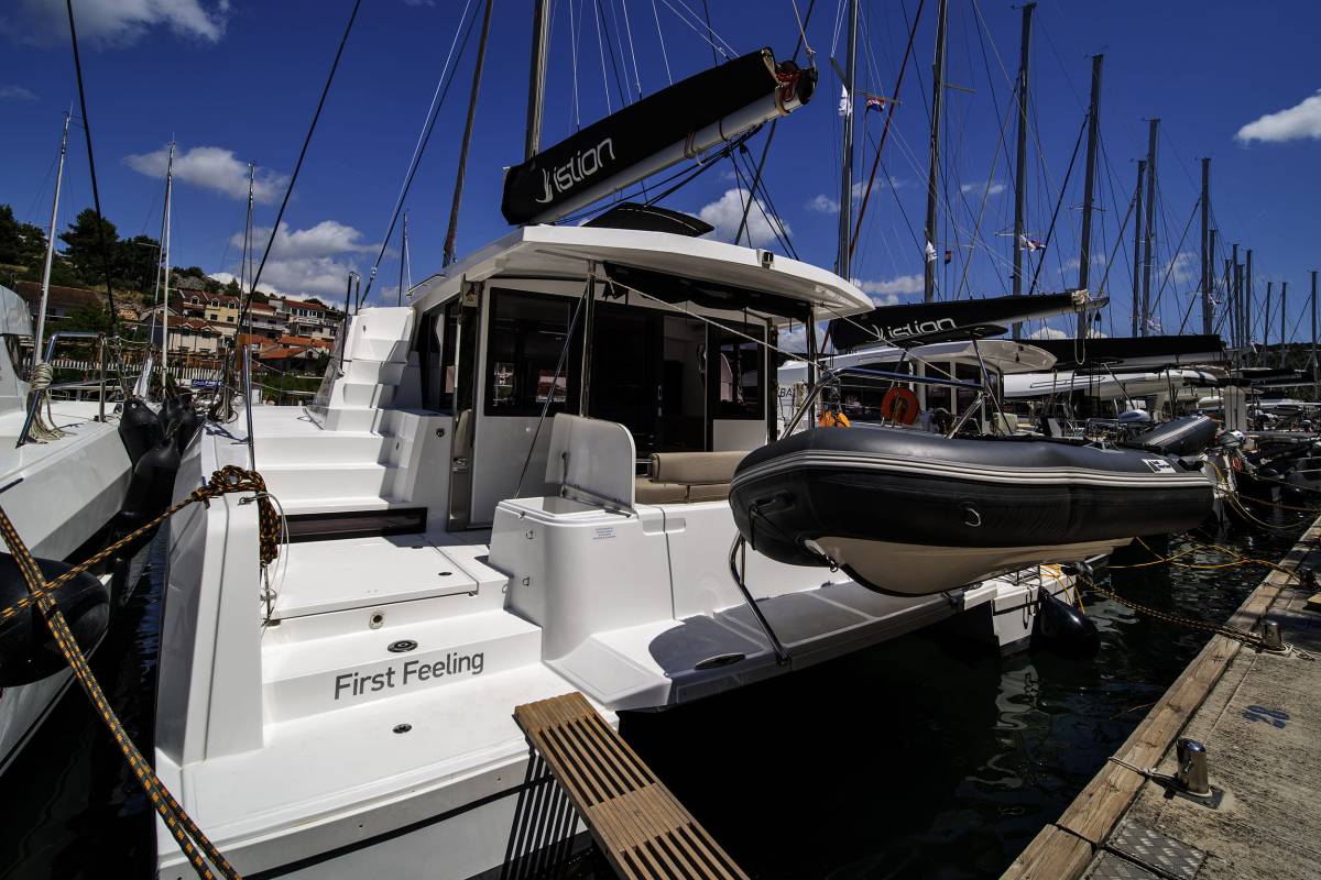 Bali 4.2, First Feeling | Yacht Charter Croatia
