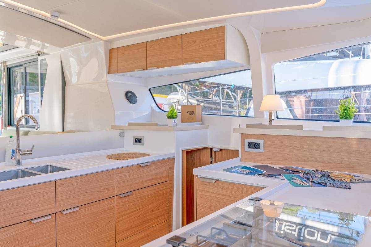 Bali 4.2, First Feeling | Yacht Charter Croatia