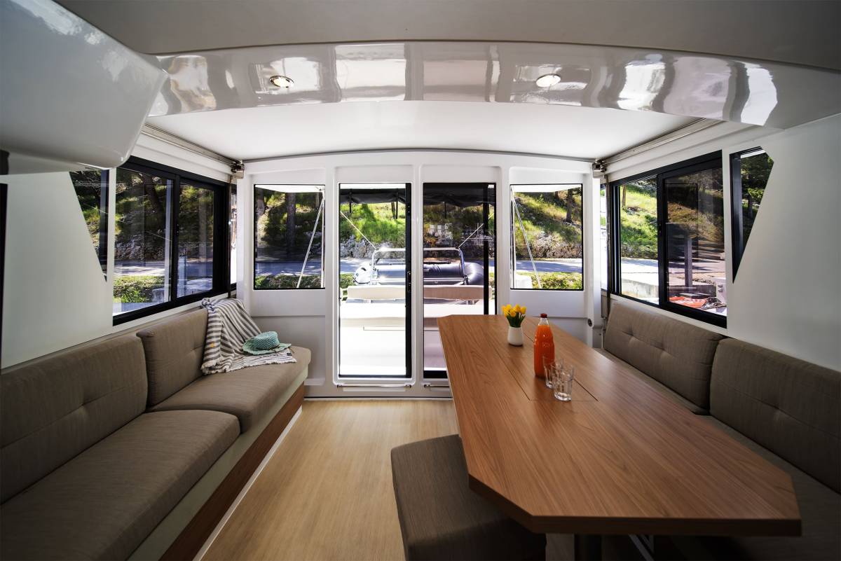 Bali 4.2, First Feeling | Yacht Charter Croatia