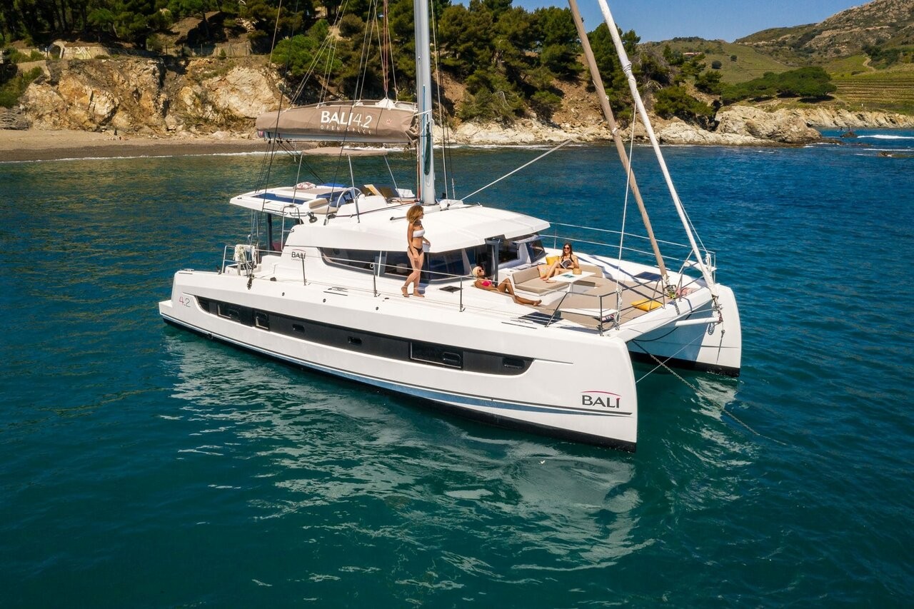 Bali 4.2, Melody of Love | Yachtcharter Kroatien