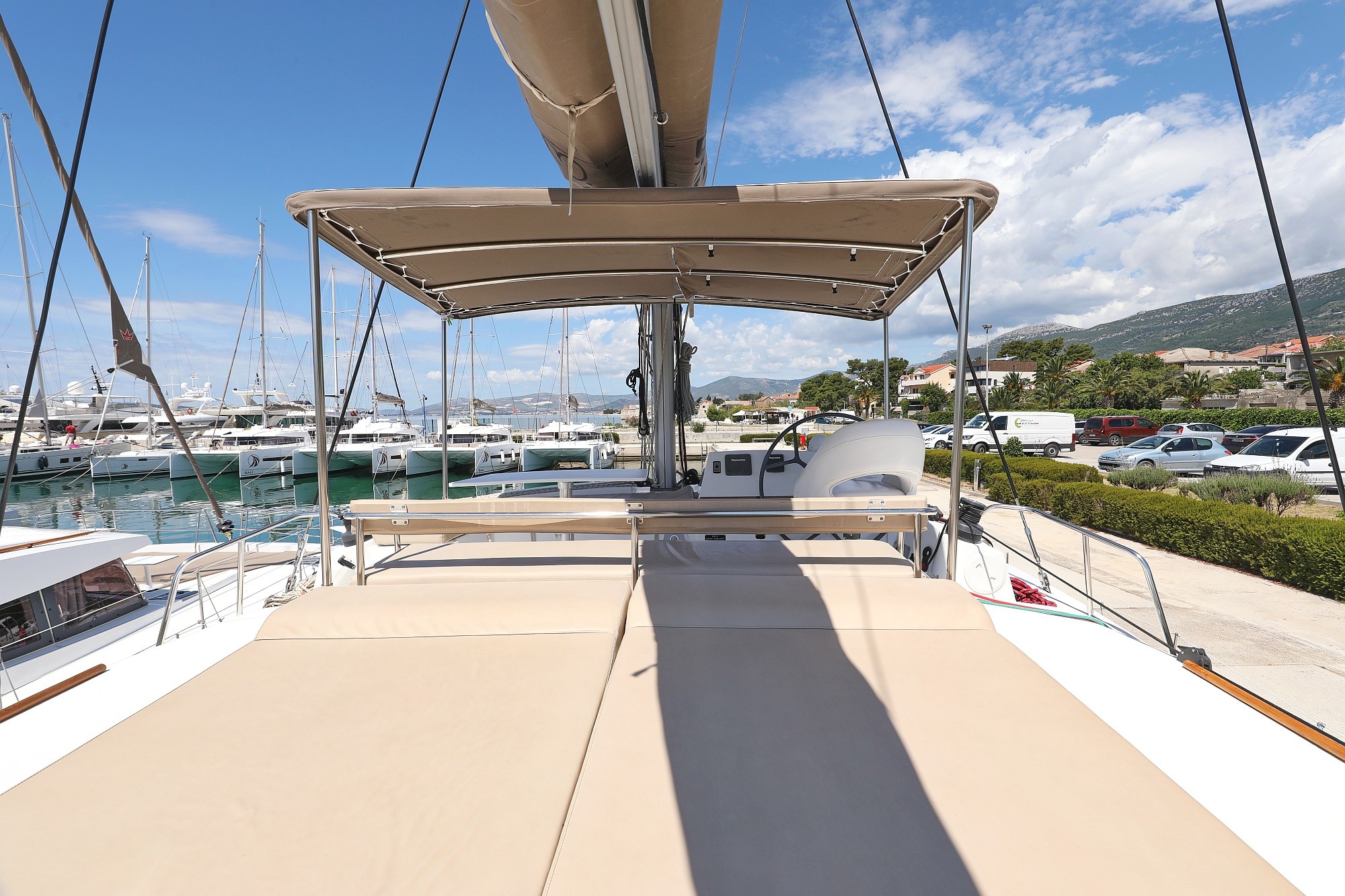 Bali 4.3, Summer Loft | Yacht Charter Croatia