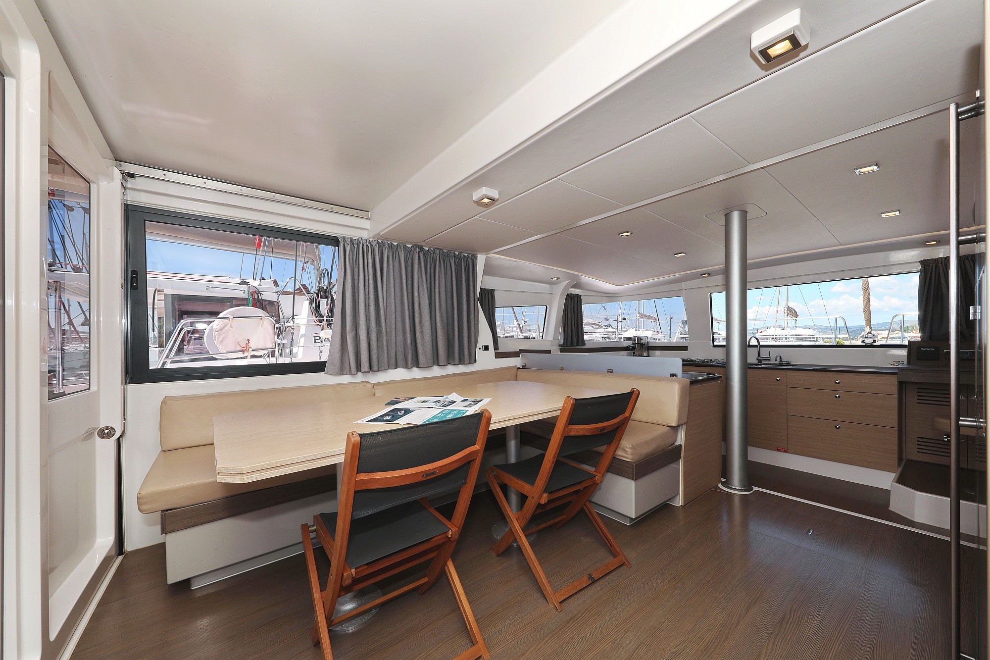 Bali 4.3, Summer Loft | Yacht Charter Croatia