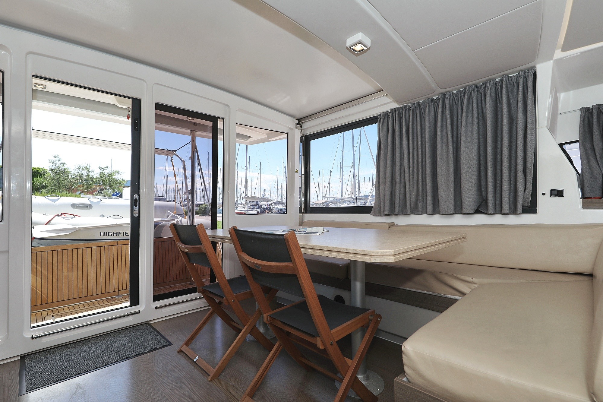 Bali 4.3, Summer Loft | Yacht Charter Croatia