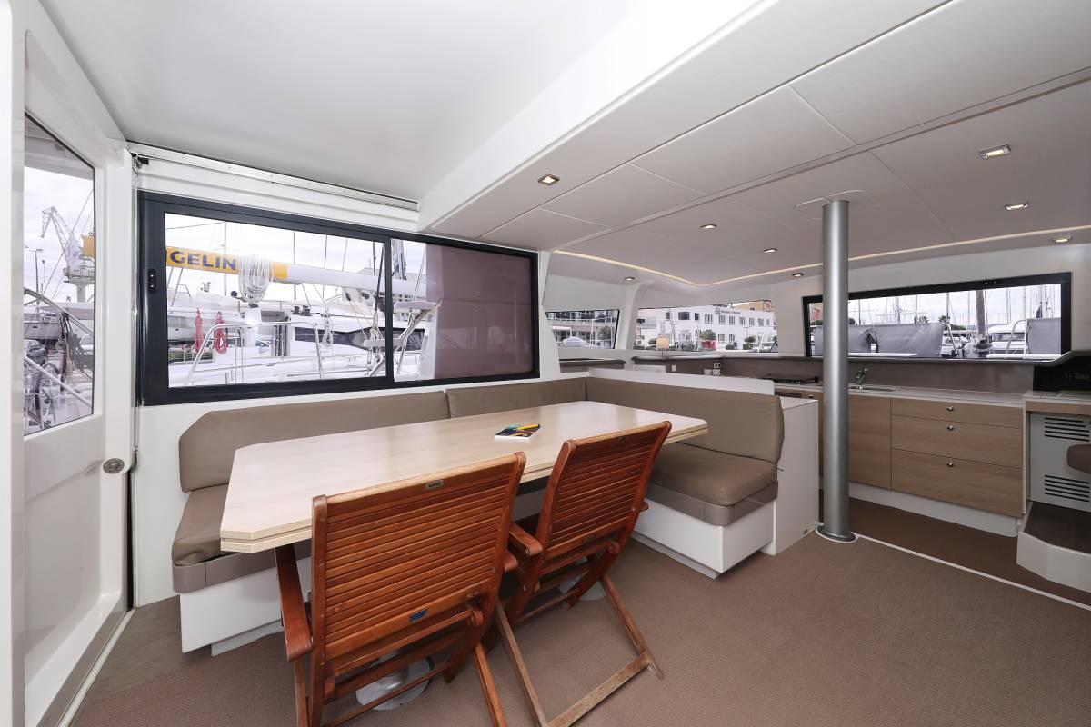 Bali 4.3, Tisia | Noleggio di Yacht Croazia