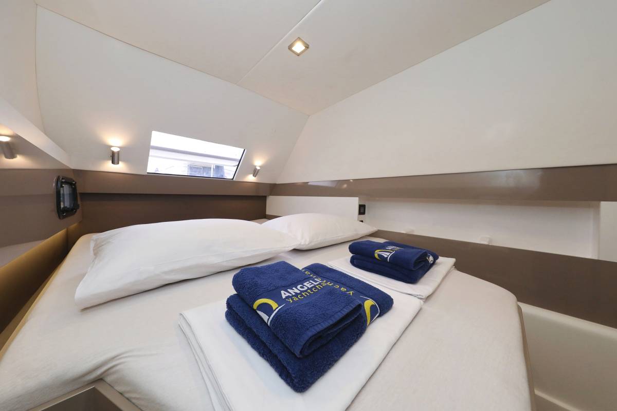 Bali 4.3, Tisia | Noleggio di Yacht Croazia