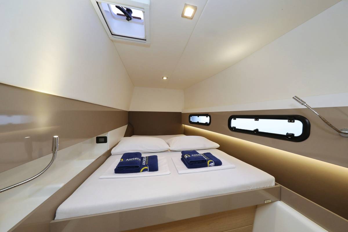 Bali 4.3, Tisia | Noleggio di Yacht Croazia