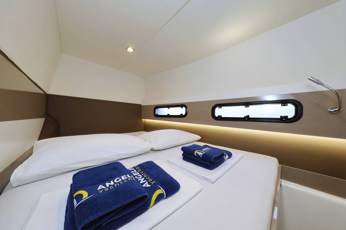 Bali 4.3, Tisia | Noleggio di Yacht Croazia