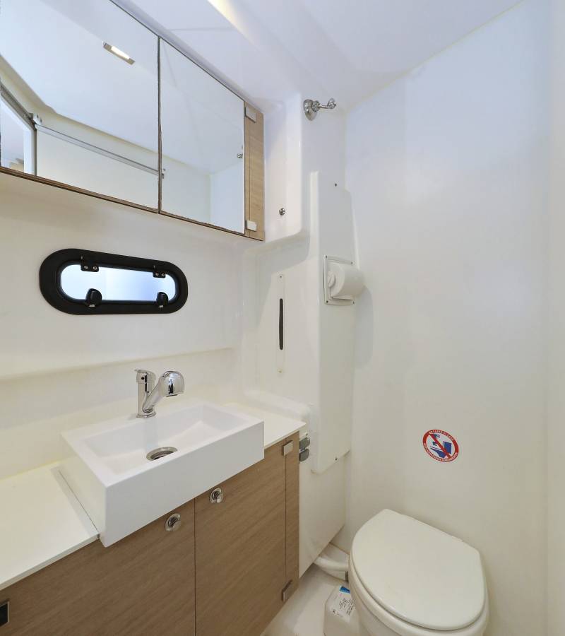 Bali 4.3, Tisia | Noleggio di Yacht Croazia