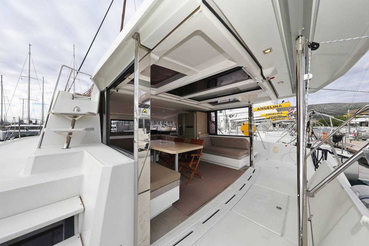 Bali 4.3, Tisia | Noleggio di Yacht Croazia