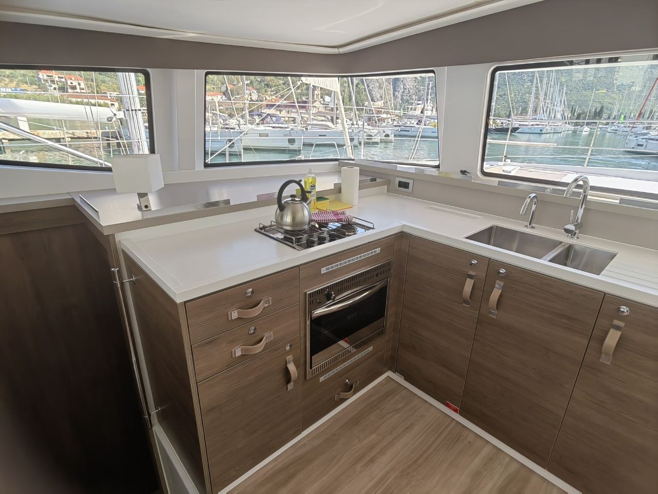 Bali 4.4, MADAME BLACK | Yacht Charter Croatia