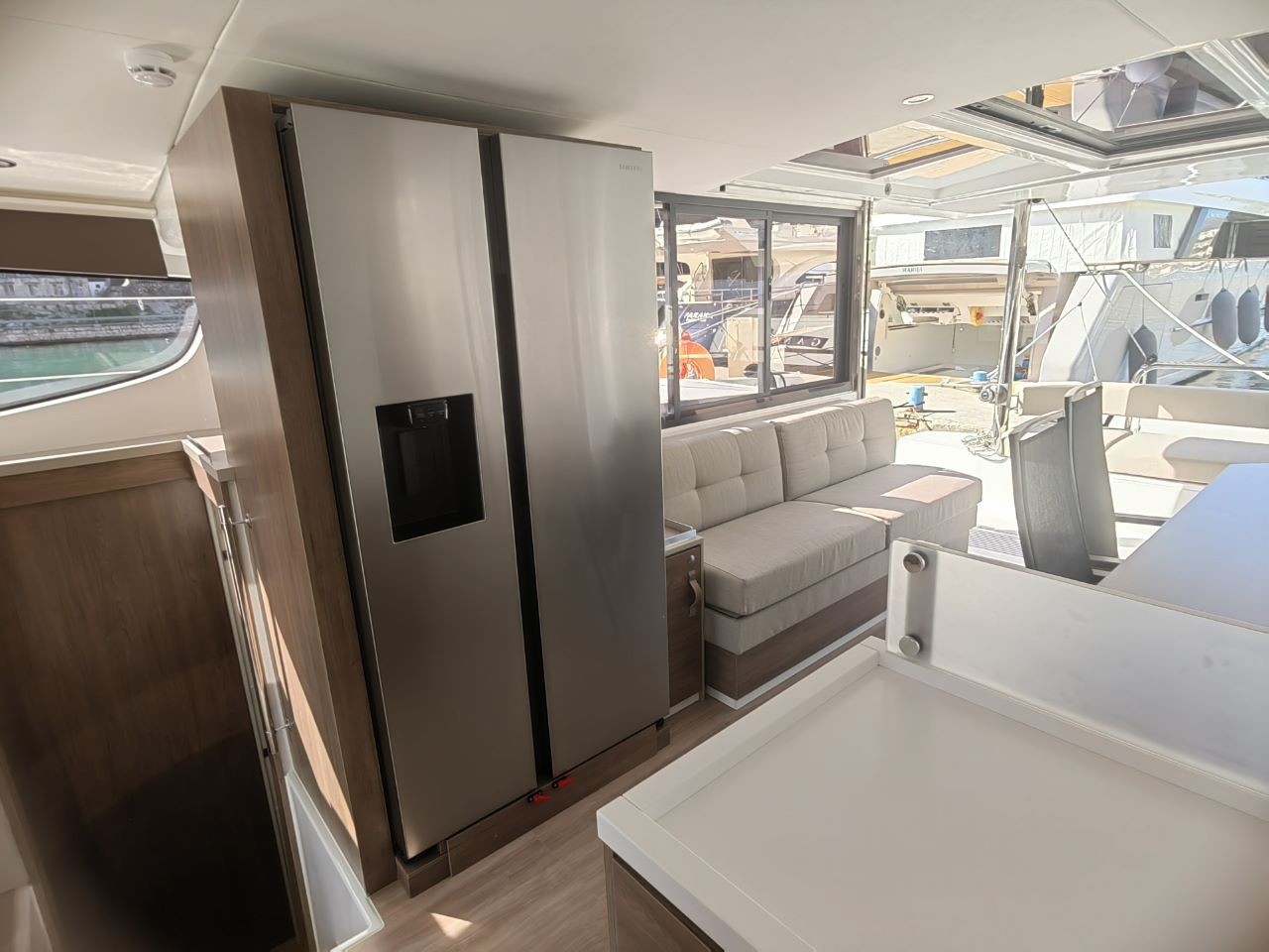 Bali 4.4, MADAME BLACK | Yacht Charter Croatia