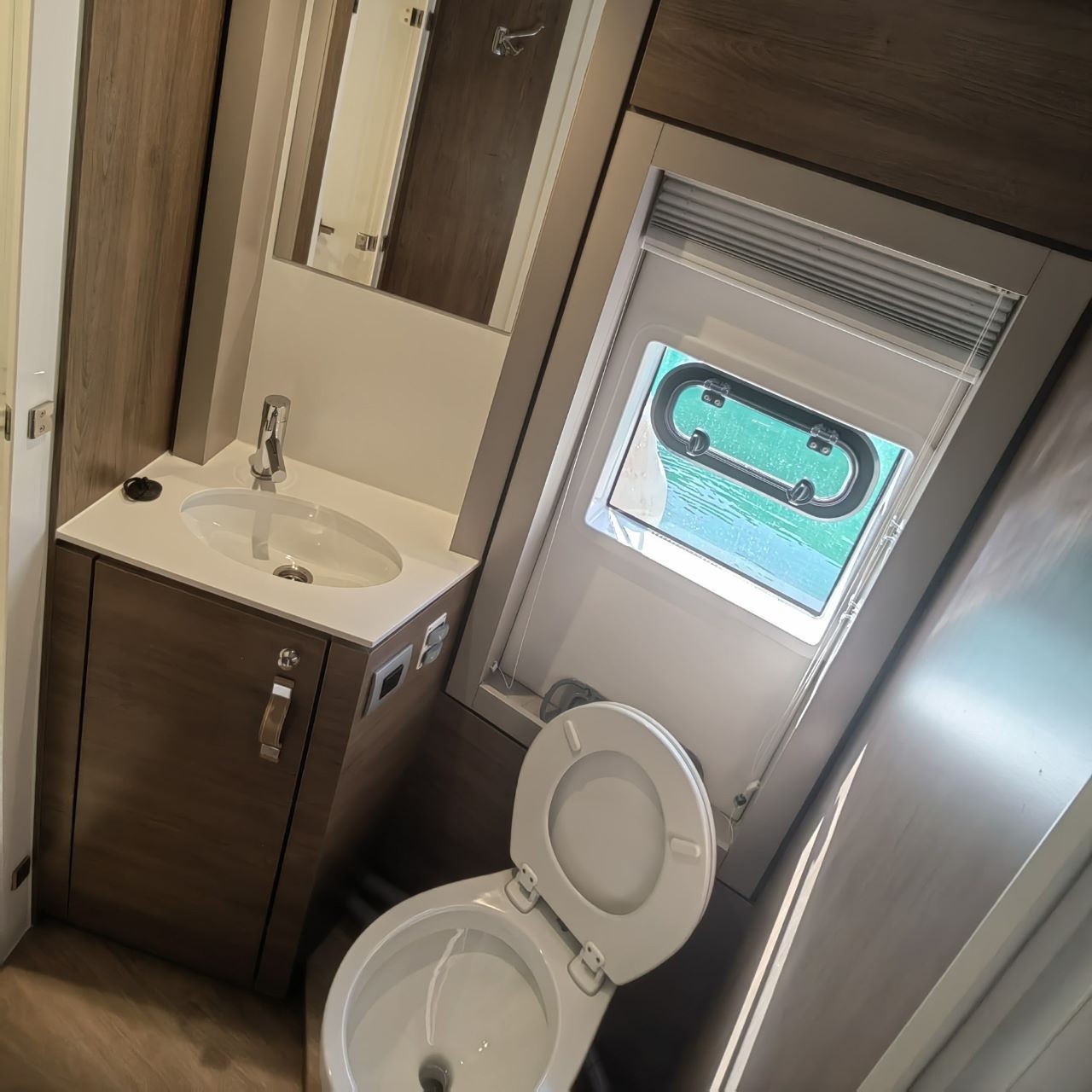 Bali 4.4, MADAME BLACK | Yacht Charter Croatia