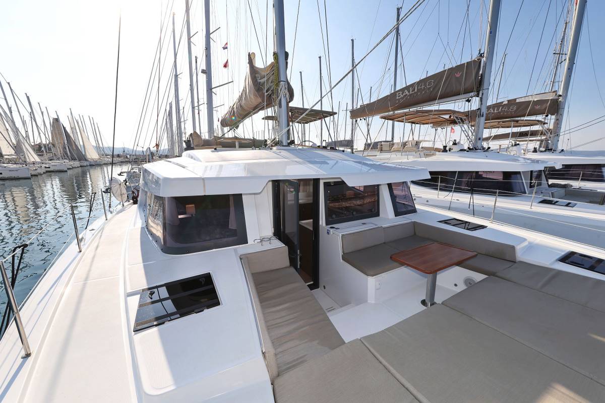 Bali 4.4, Trinity | Yachtcharter Kroatien