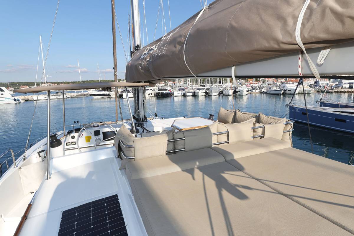 Bali 4.4, Trinity | Yachtcharter Kroatien