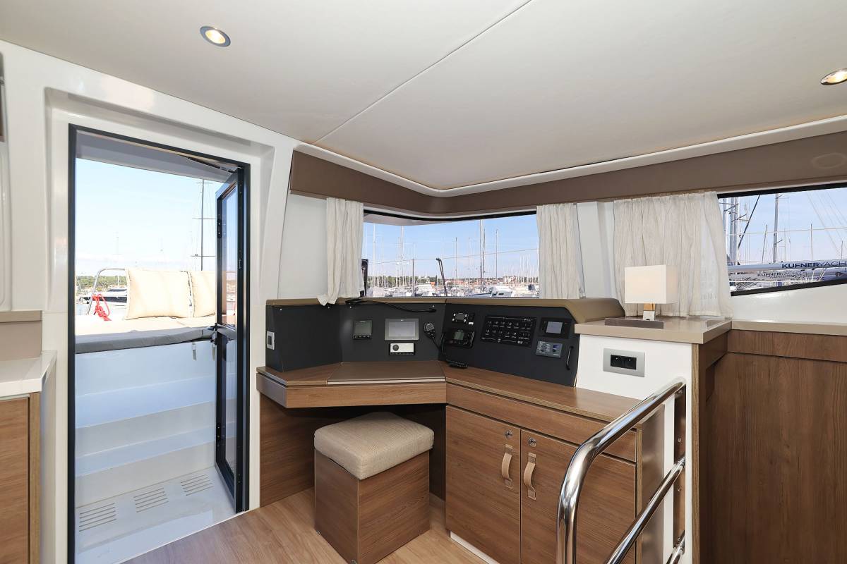 Bali 4.4, Trinity | Yachtcharter Kroatien