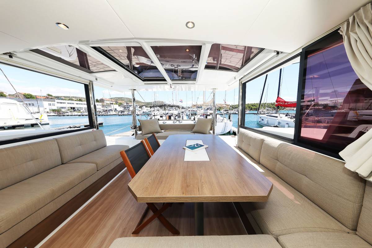 Bali 4.4, Algol | Yacht Charter Croatia