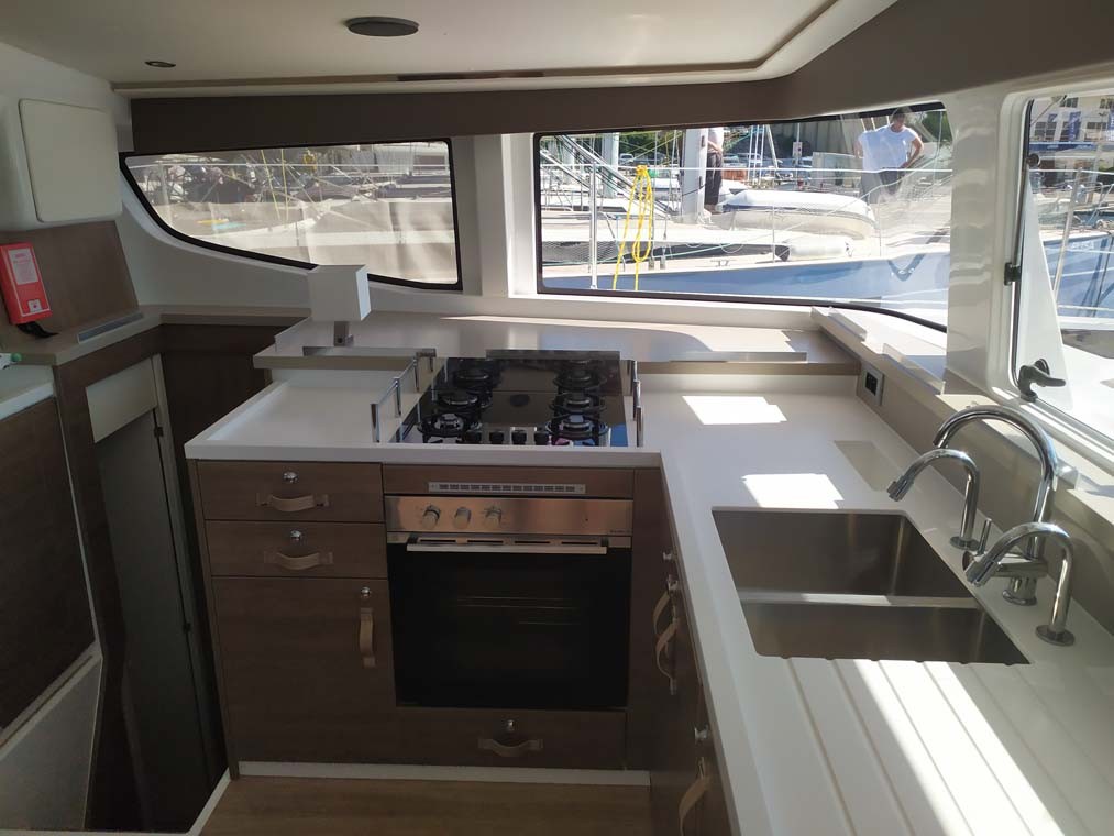 Bali 4.4, Tiraminelli | Yacht Charter Croatia