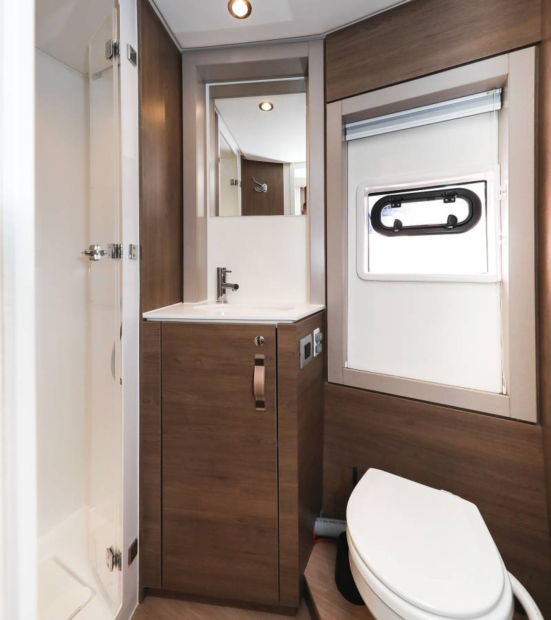 Bali 4.4, Calypso | Yacht Charter Croatia