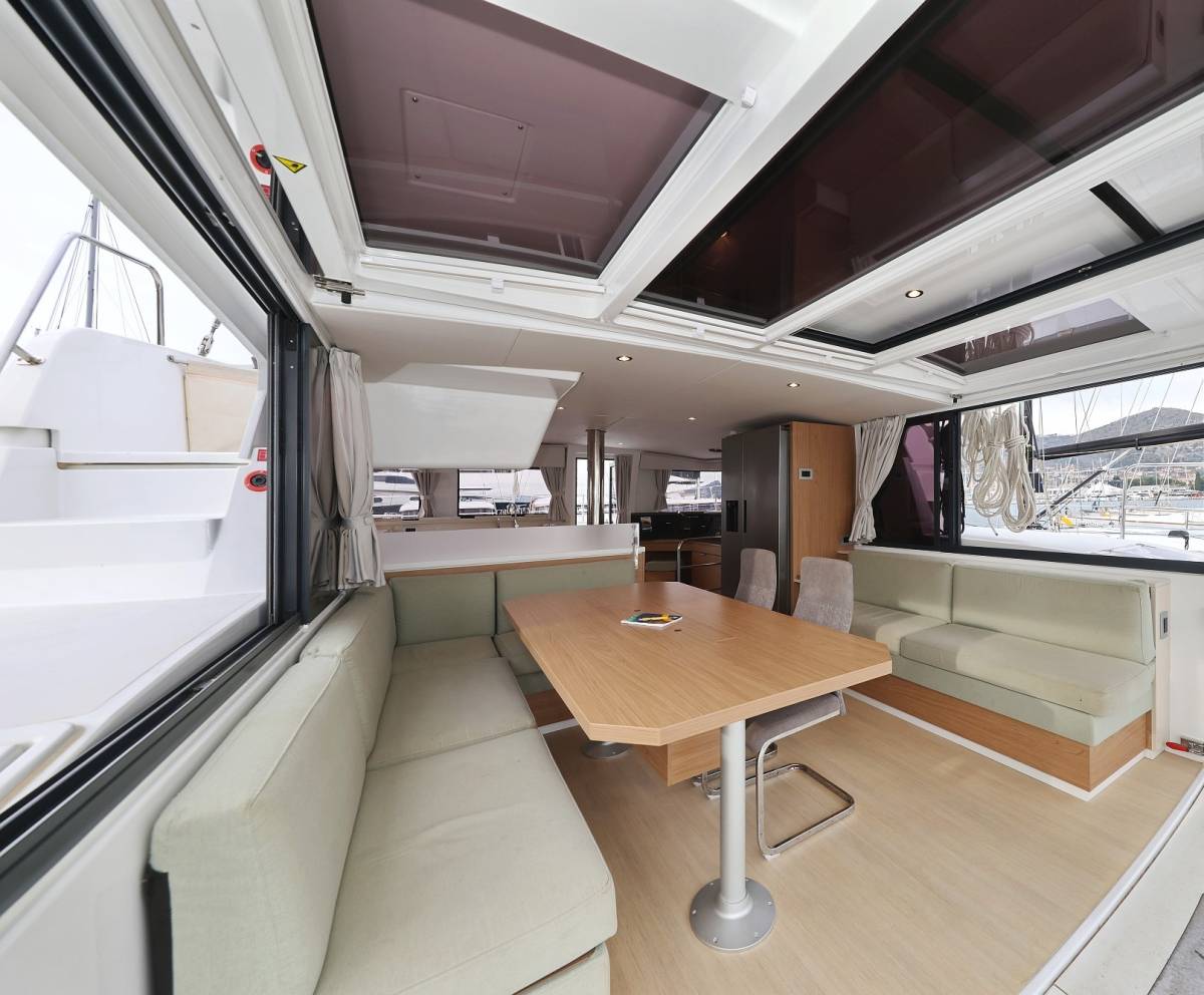 Bali 4.4, Imagination | Yacht Charter Croatia