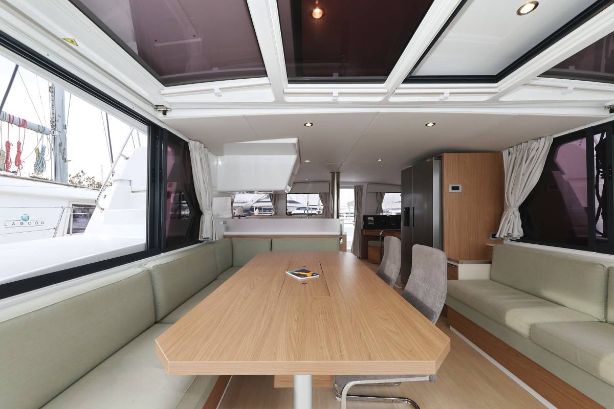 Bali 4.4, Imagination | Yacht Charter Croatia
