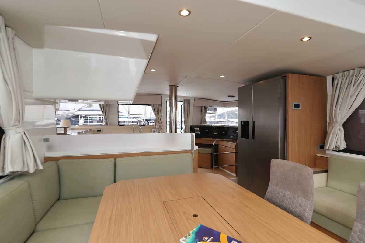 Bali 4.4, Imagination | Yacht Charter Croatia