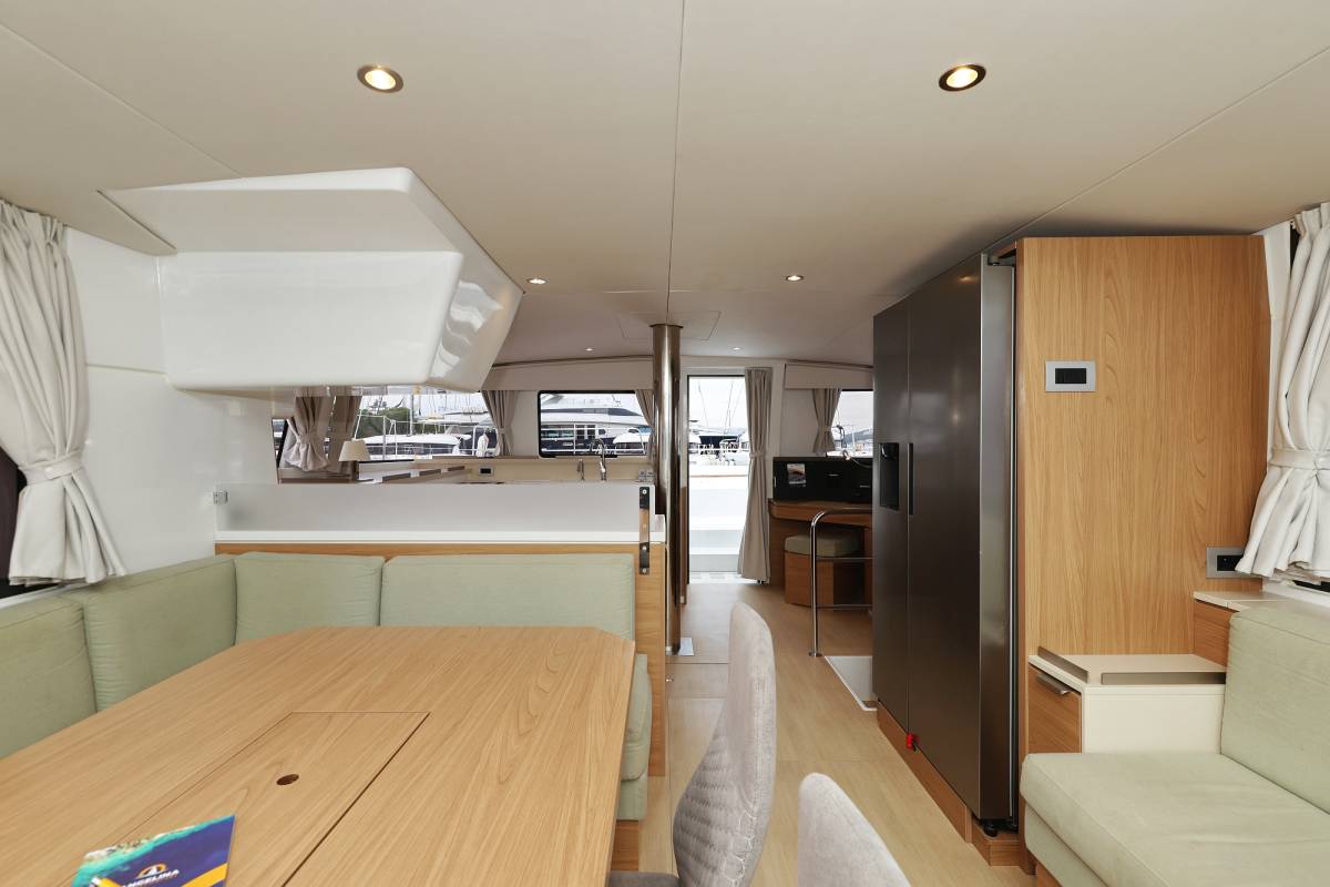 Bali 4.4, Imagination | Yacht Charter Croatia