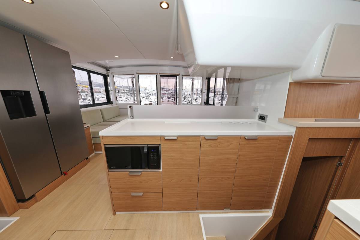 Bali 4.4, Imagination | Yacht Charter Croatia