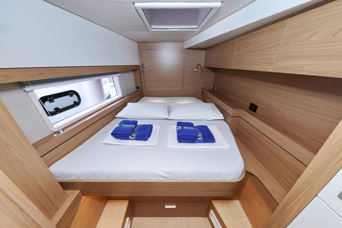 Bali 4.4, Imagination | Yacht Charter Croatia
