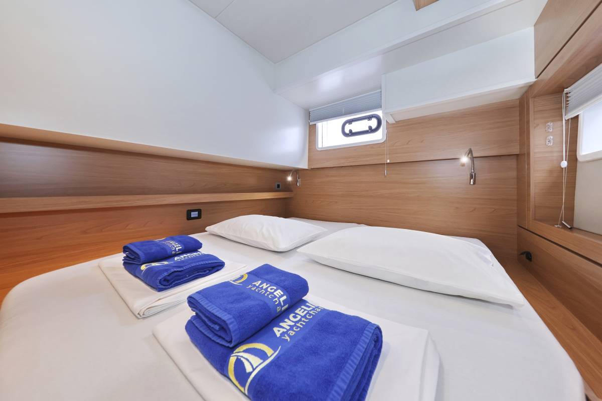 Bali 4.4, Imagination | Yacht Charter Croatia