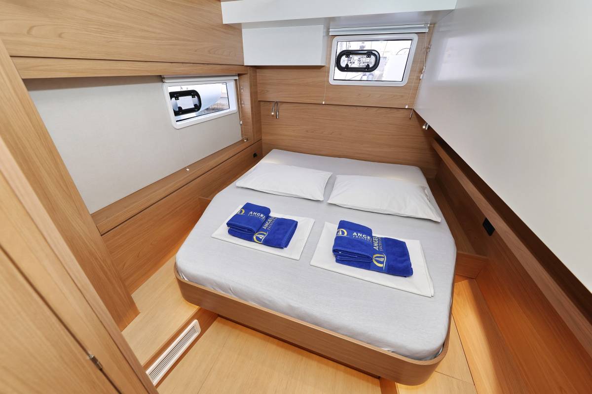 Bali 4.4, Imagination | Yacht Charter Croatia