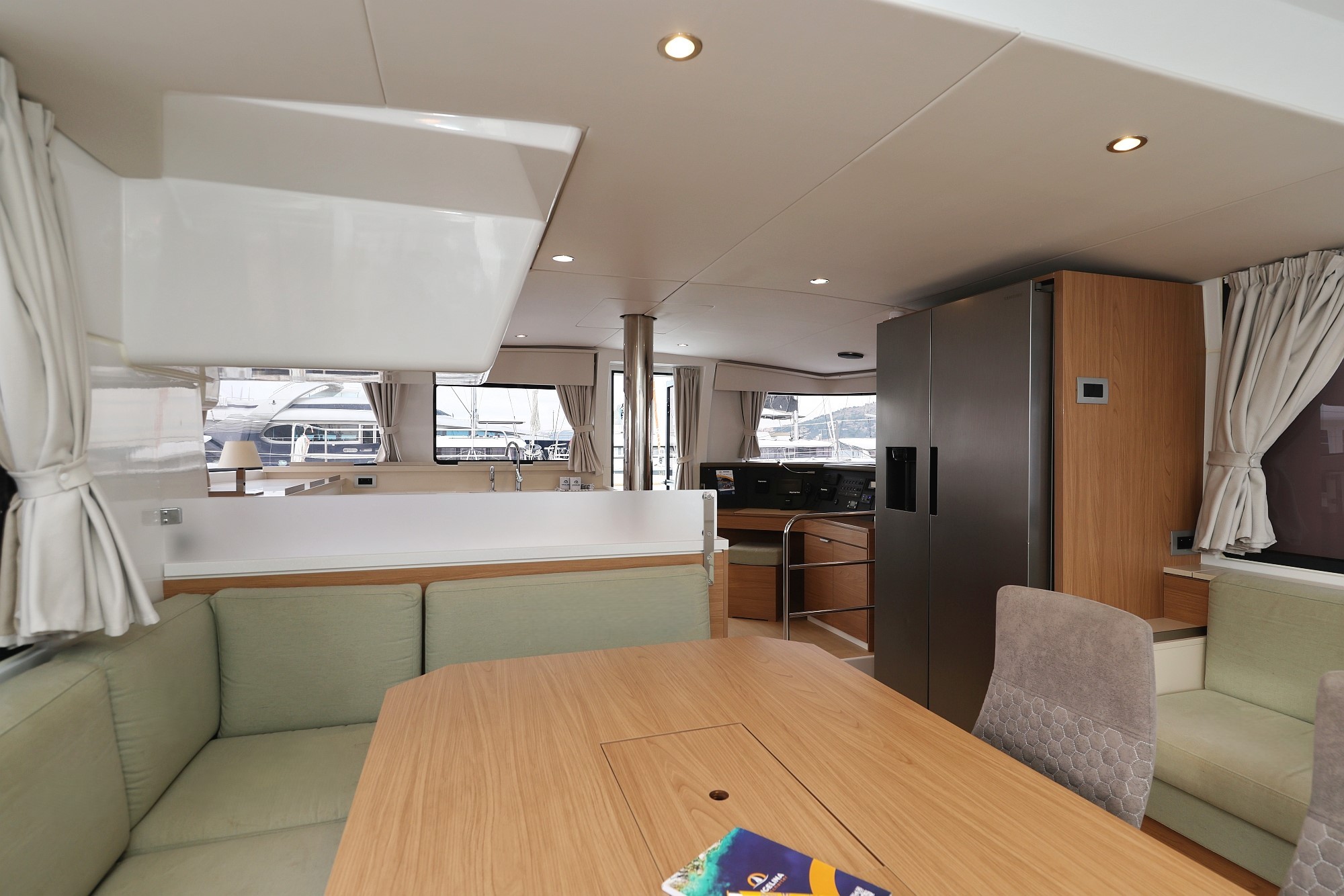 Bali 4.4, Double Trouble | Yacht Charter Croatia