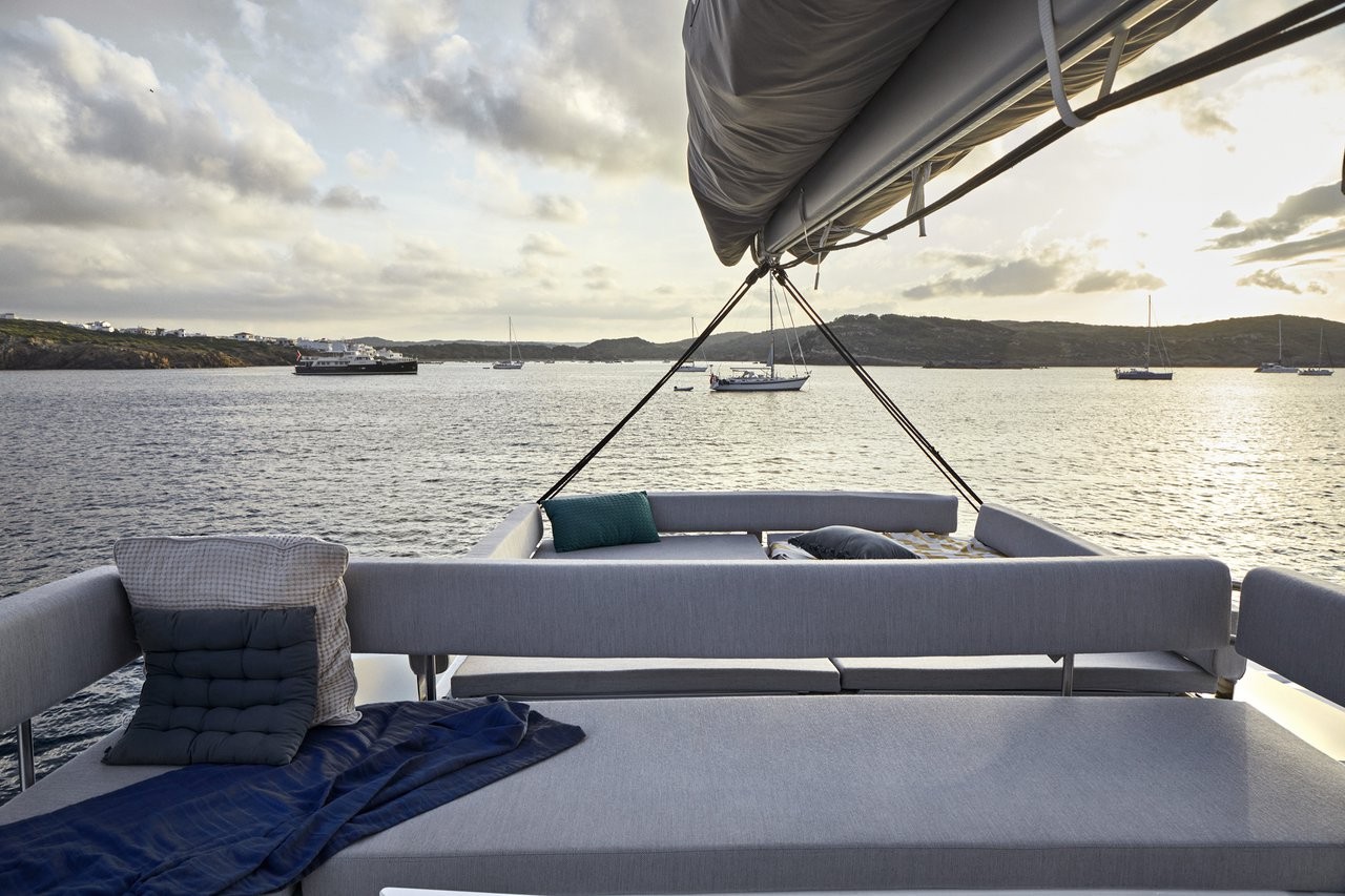 Bali 4.4, La Calma | Yacht Charter Croatia
