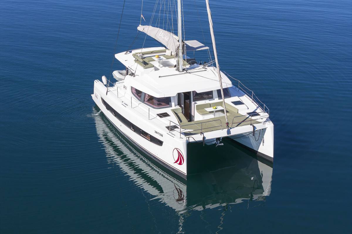 Bali 4.4, Mela | Yacht Charter Croatia