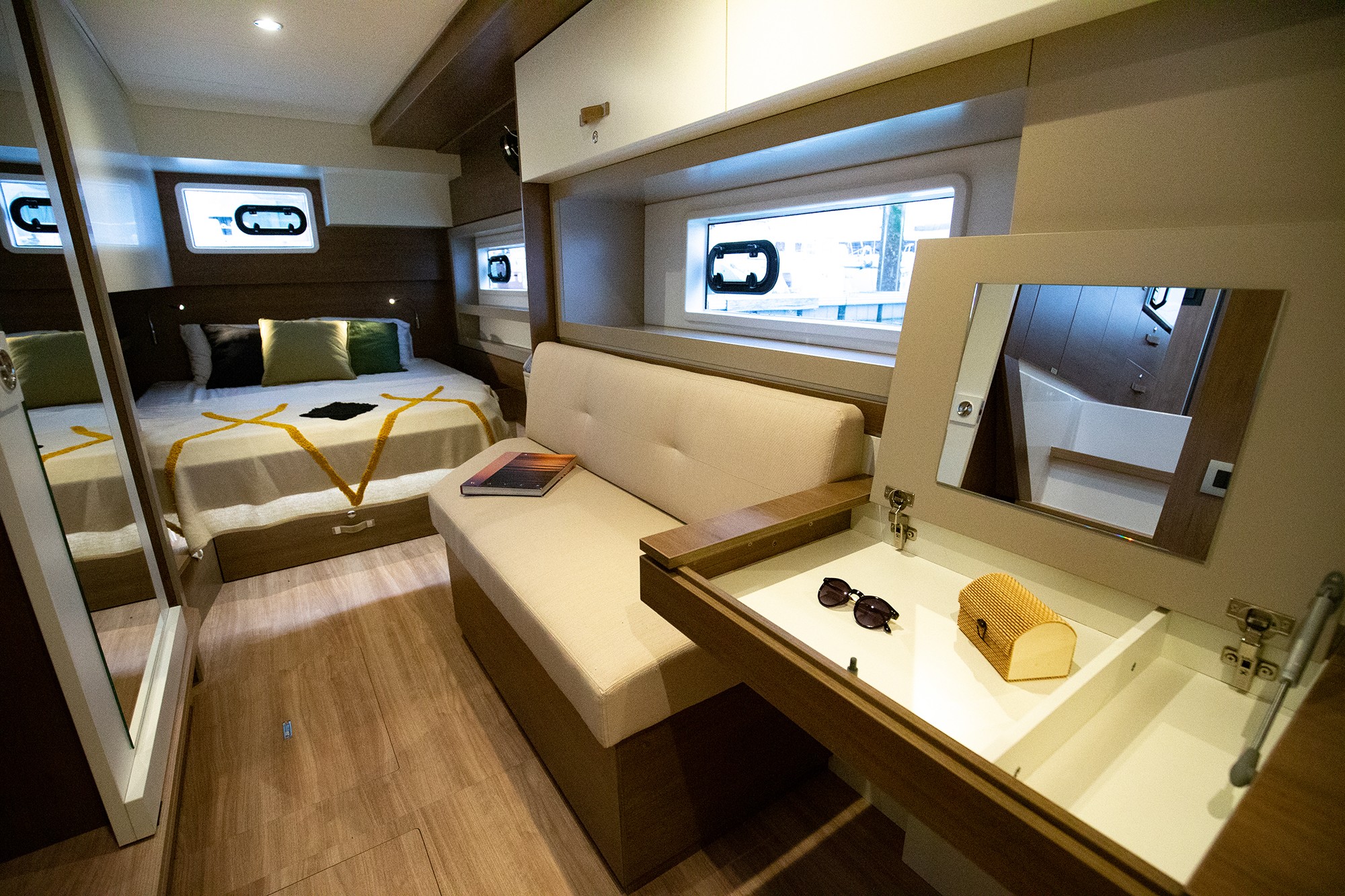 Bali 4.4, Mela | Yacht Charter Croatia