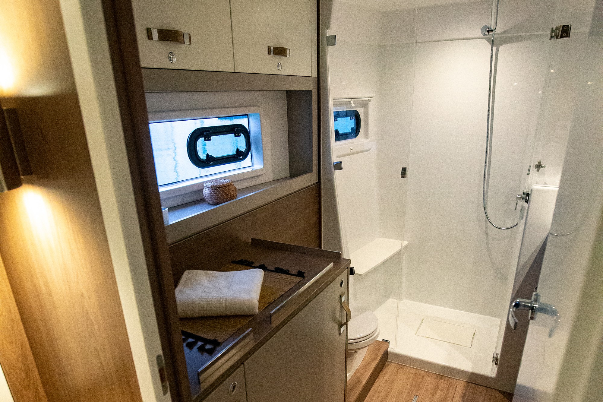 Bali 4.4, Mela | Yacht Charter Croatia