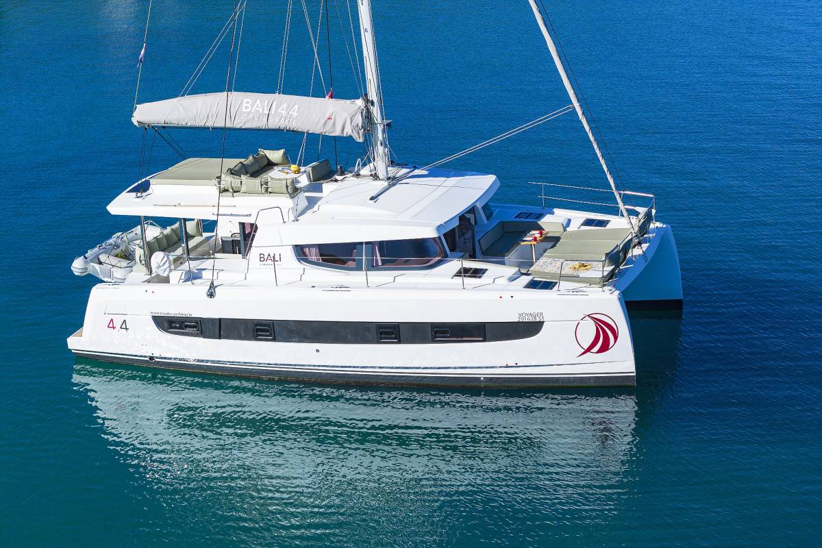 Bali 4.4, Voyager | Yacht Charter Croatia