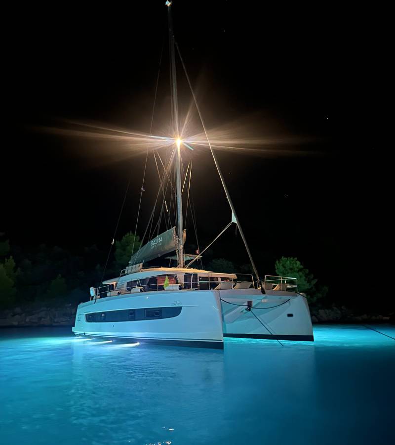 Bali 4.4, Thetis | Yacht Charter Croatia