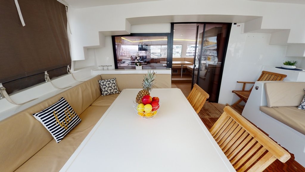 Bali 4.5, Karina V | Yachtcharter Kroatien