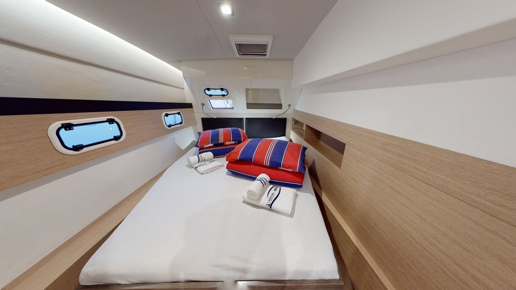 Bali 4.5, Karina V | Yachtcharter Kroatien