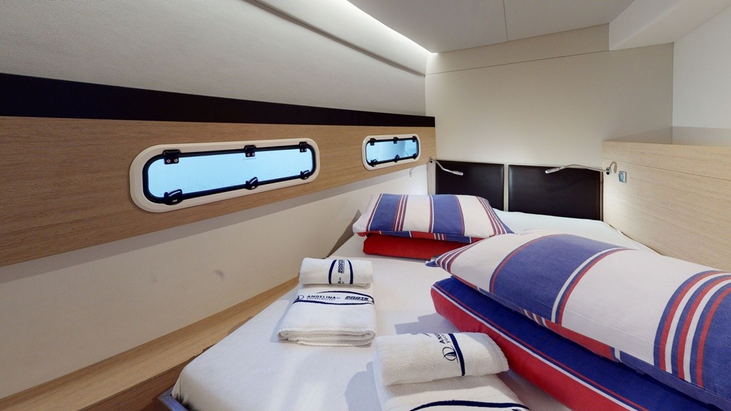 Bali 4.5, Karina V | Yachtcharter Kroatien