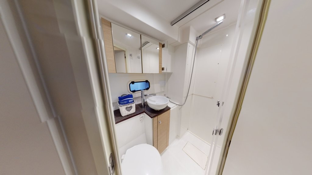 Bali 4.5, Karina V | Yachtcharter Kroatien