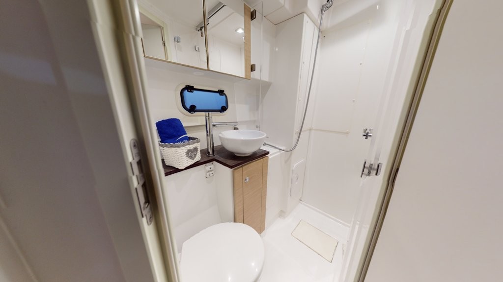 Bali 4.5, Karina V | Yachtcharter Kroatien