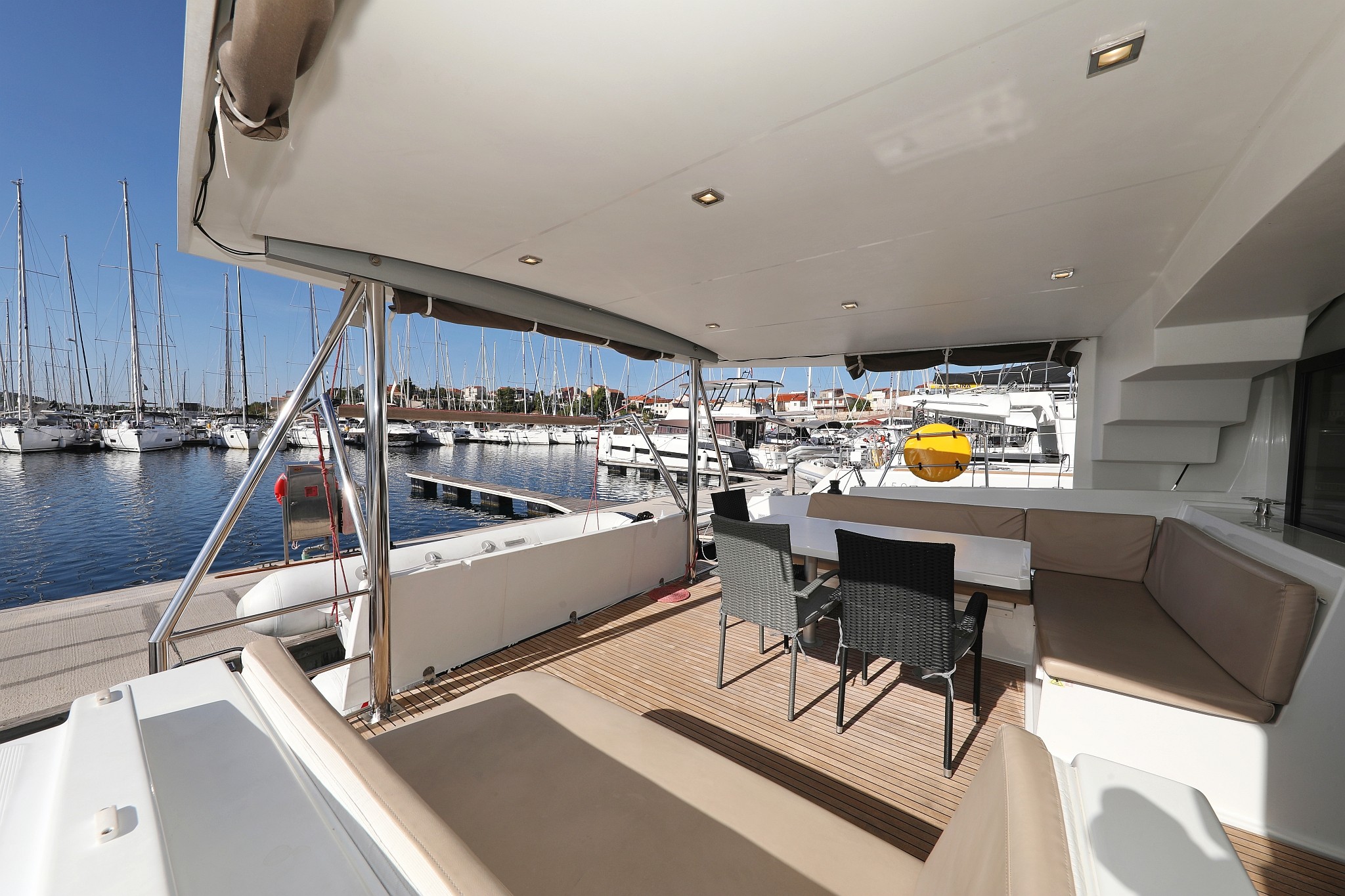 Bali 4.5, Rozi V | Yachtcharter Kroatien