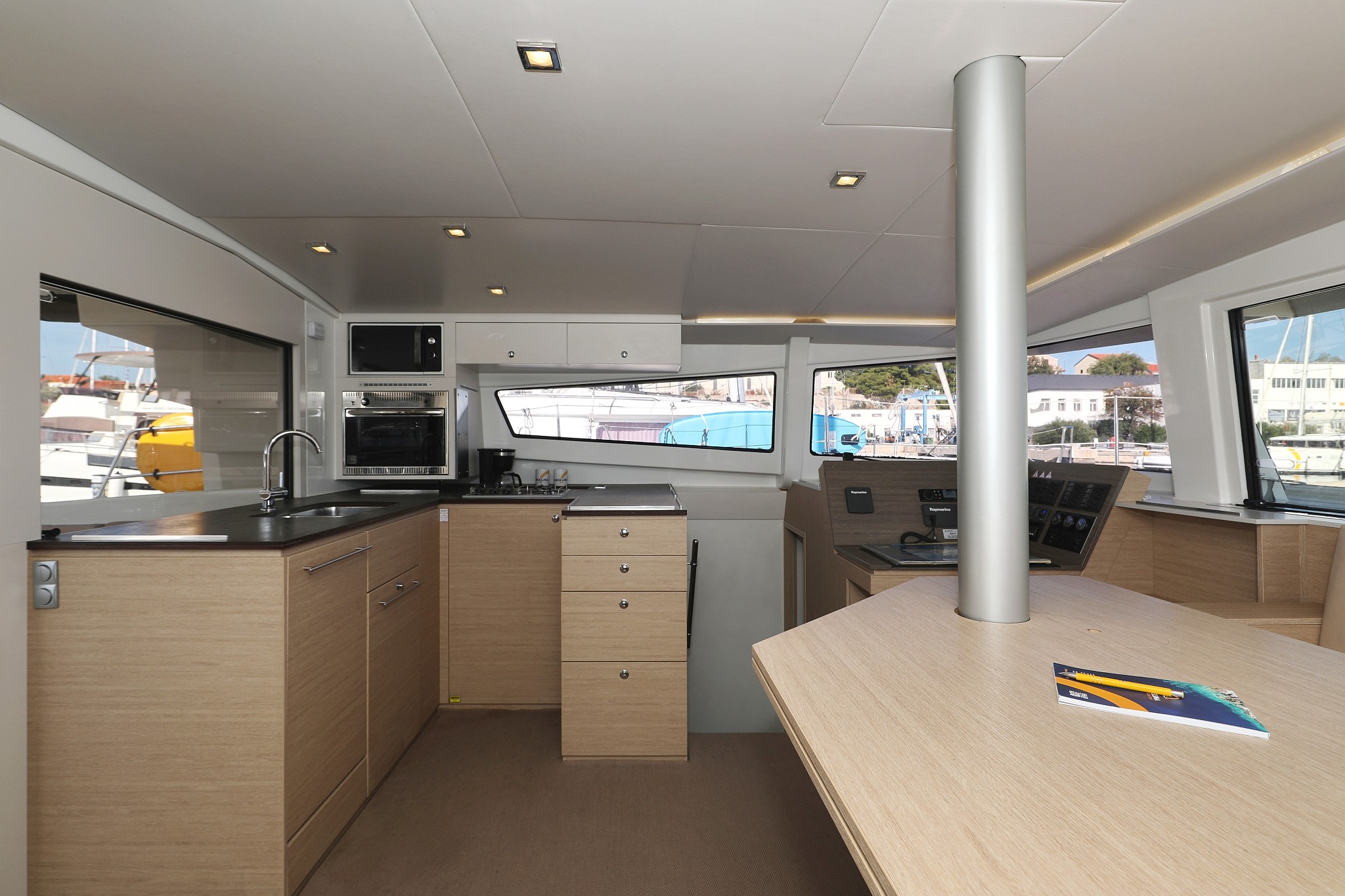 Bali 4.5, Rozi V | Yachtcharter Kroatien