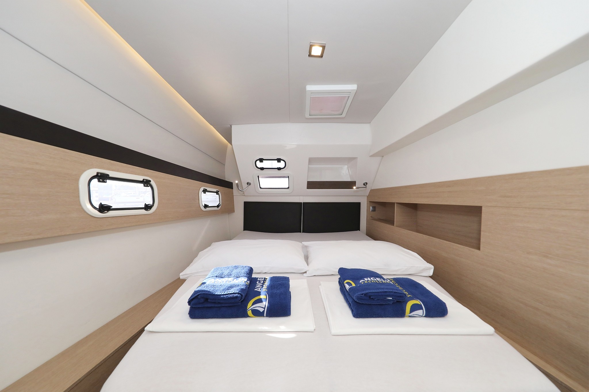 Bali 4.5, Rozi V | Yachtcharter Kroatien