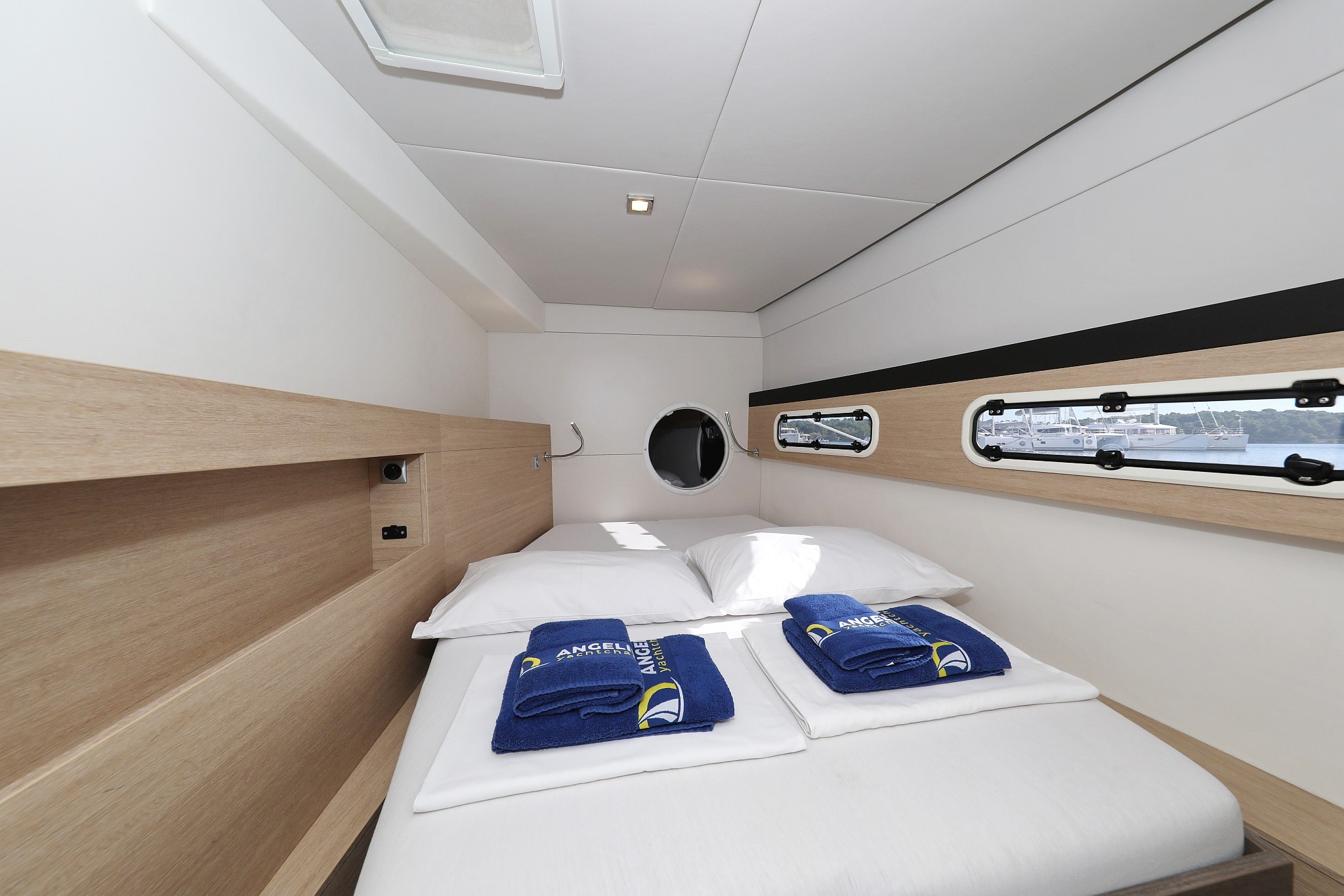 Bali 4.5, Rozi V | Yachtcharter Kroatien