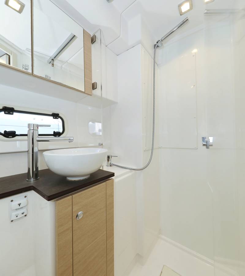 Bali 4.5, Rozi V | Yacht Charter Croatia